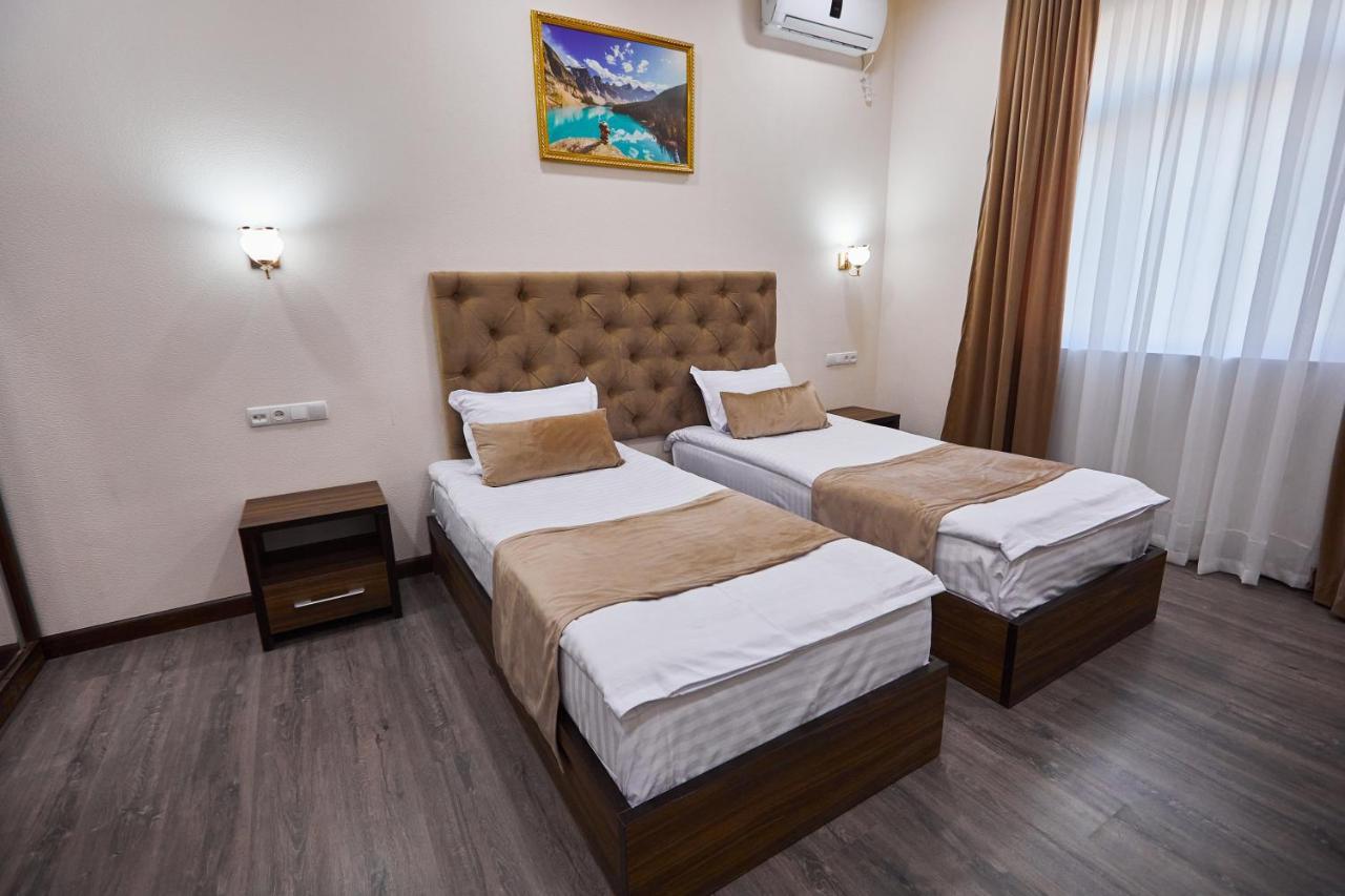 Grand Art Premium Hotel Tashkent Bagian luar foto