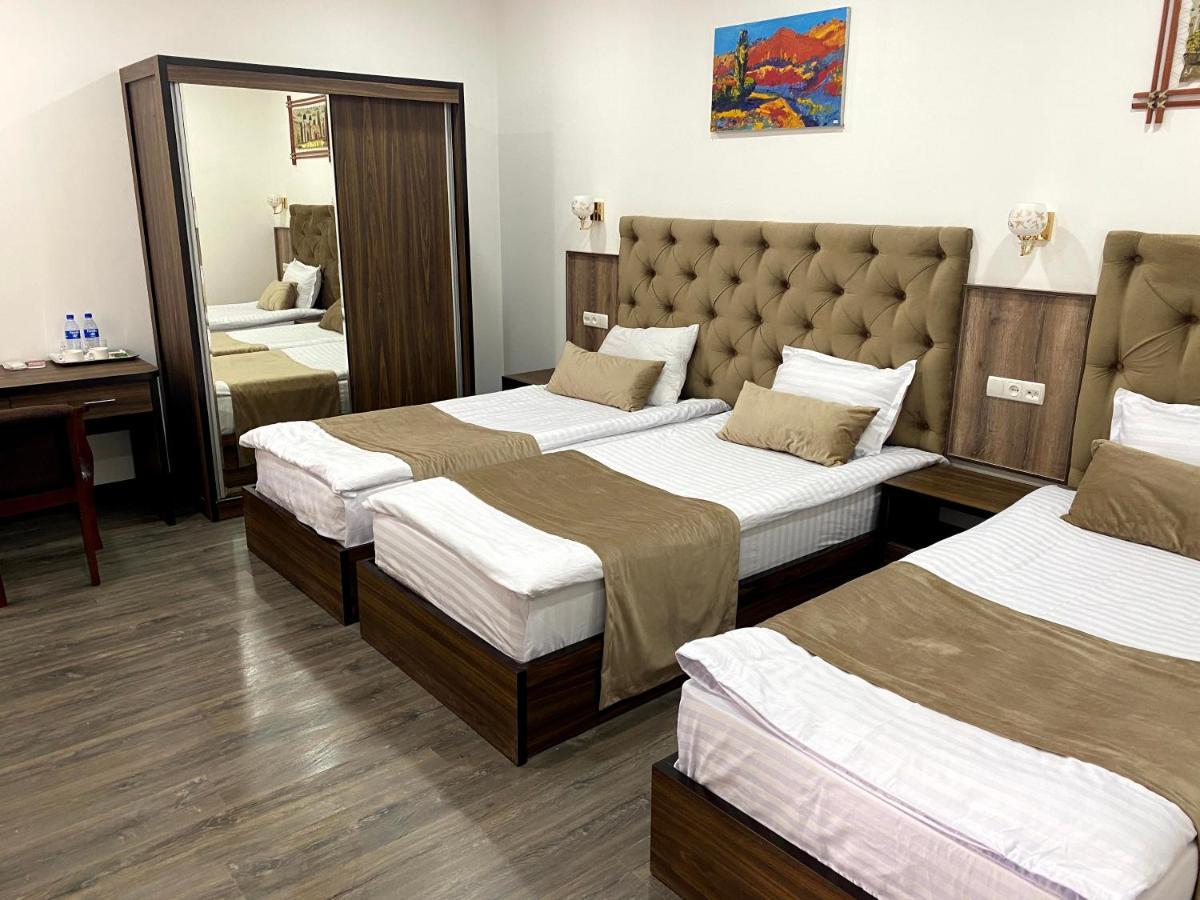 Grand Art Premium Hotel Tashkent Bagian luar foto