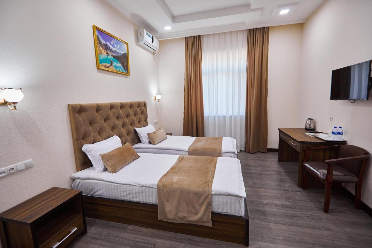 Grand Art Premium Hotel Tashkent Bagian luar foto