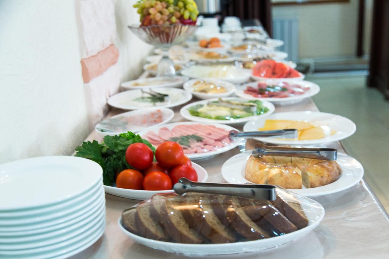 Grand Art Premium Hotel Tashkent Bagian luar foto