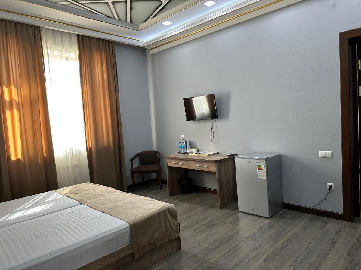 Grand Art Premium Hotel Tashkent Bagian luar foto