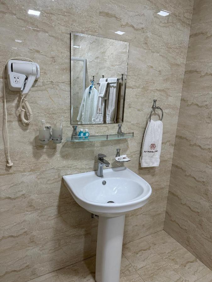 Grand Art Premium Hotel Tashkent Bagian luar foto