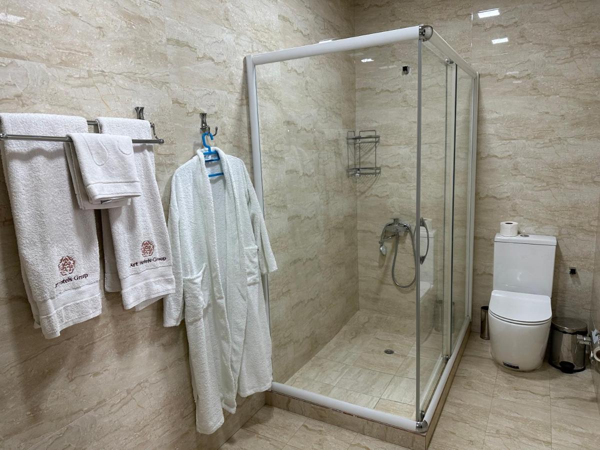 Grand Art Premium Hotel Tashkent Bagian luar foto