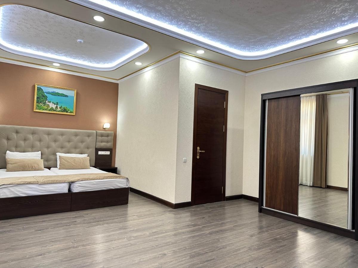 Grand Art Premium Hotel Tashkent Bagian luar foto