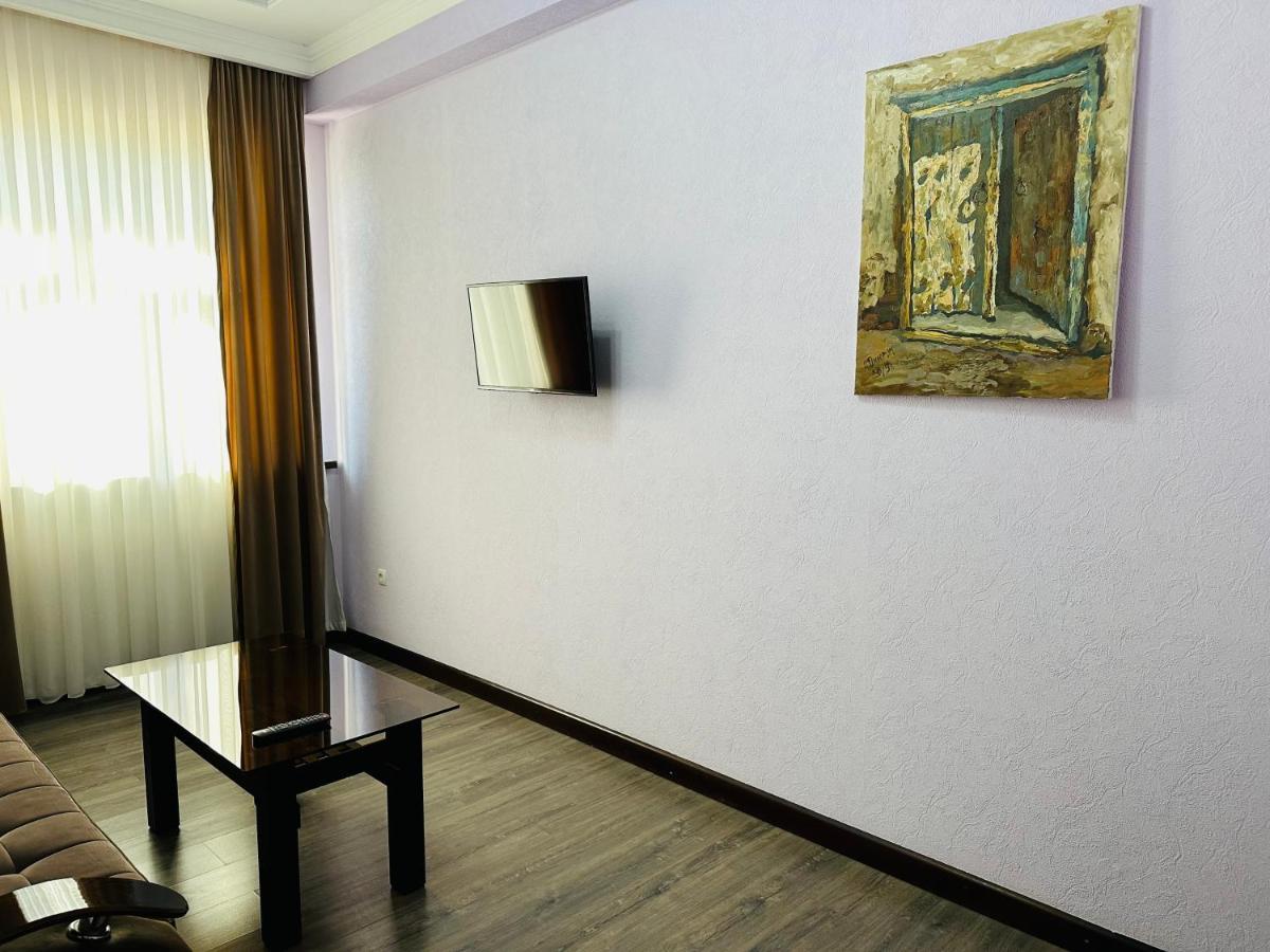 Grand Art Premium Hotel Tashkent Bagian luar foto