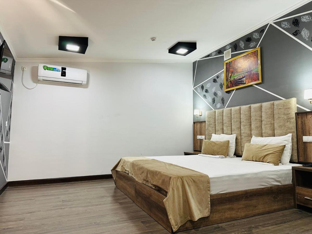 Grand Art Premium Hotel Tashkent Bagian luar foto
