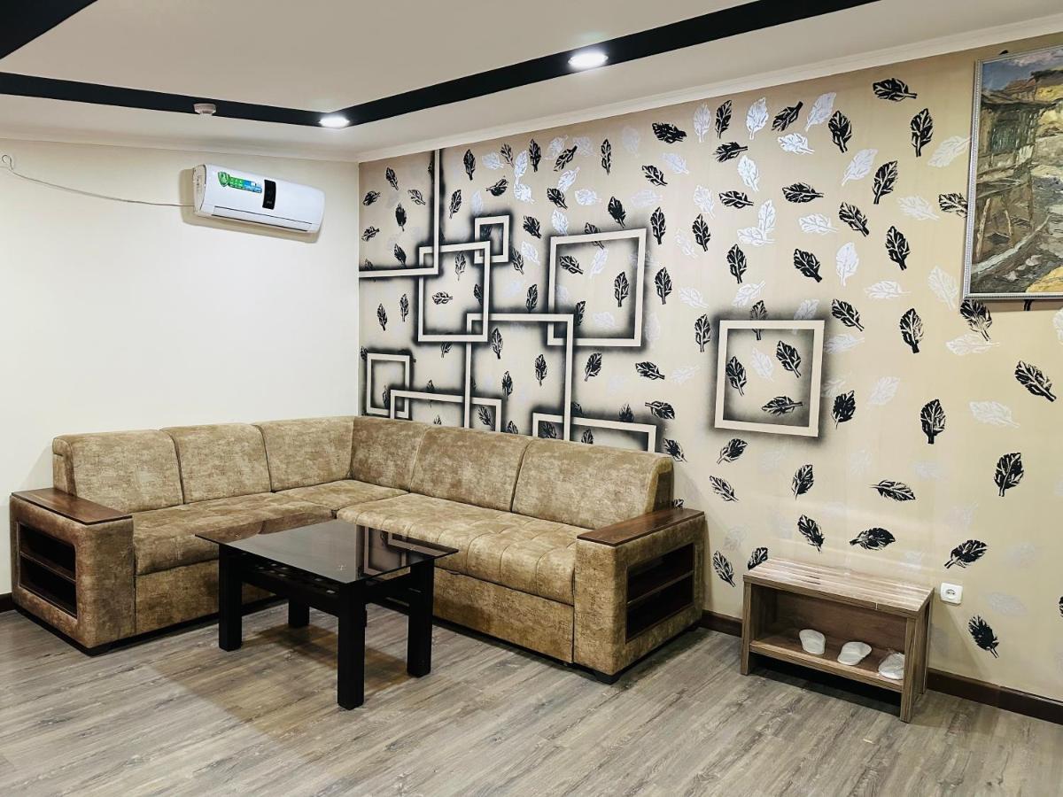 Grand Art Premium Hotel Tashkent Bagian luar foto
